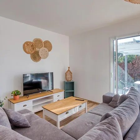 3 Bedroom Lovely In *