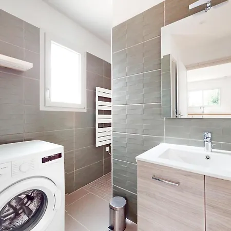 3 Bedroom Beautiful In La Brée-les-Bains